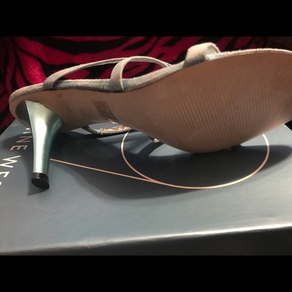 9 west heels - Picture 2 of 3